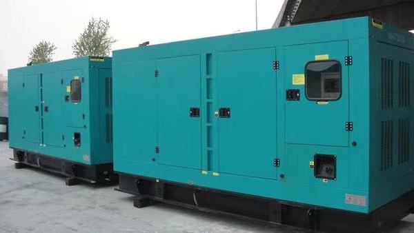 昆山康明斯400kw大型柴油二手发电机组